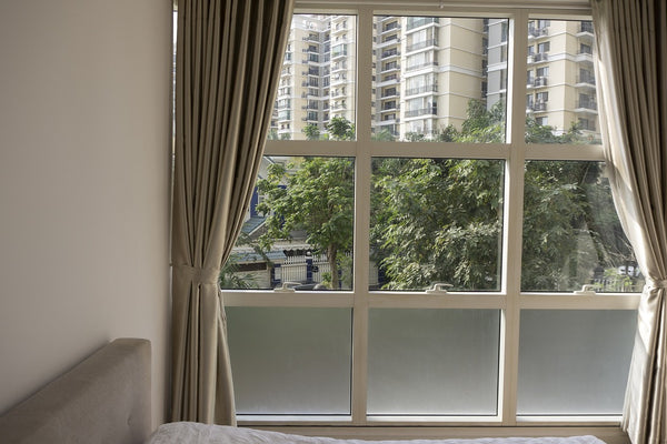 How to choose the right thermal curtain for an energy-efficient home
