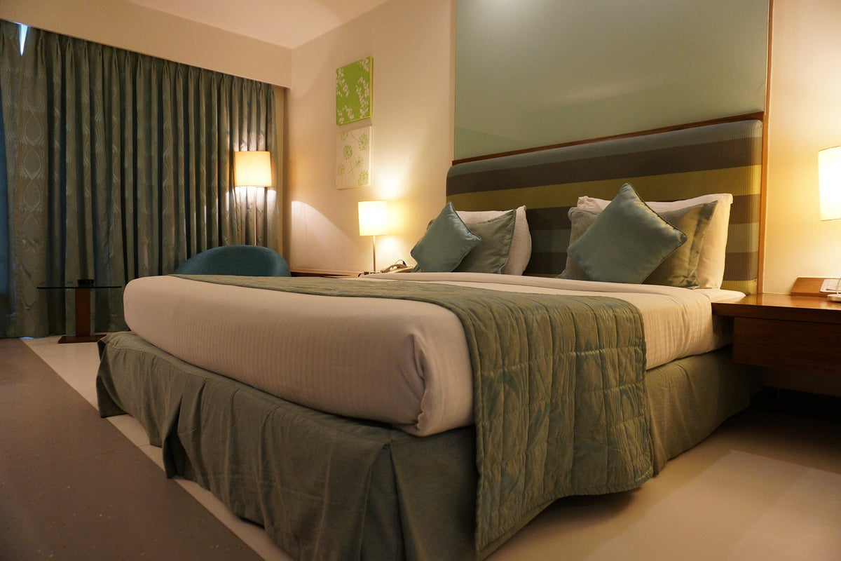 Stop heat loss: adopt anti-cold curtains
