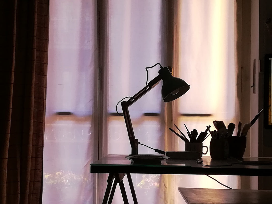 Optimice su confort acústico: el impacto de las cortinas acústicas en su hogar